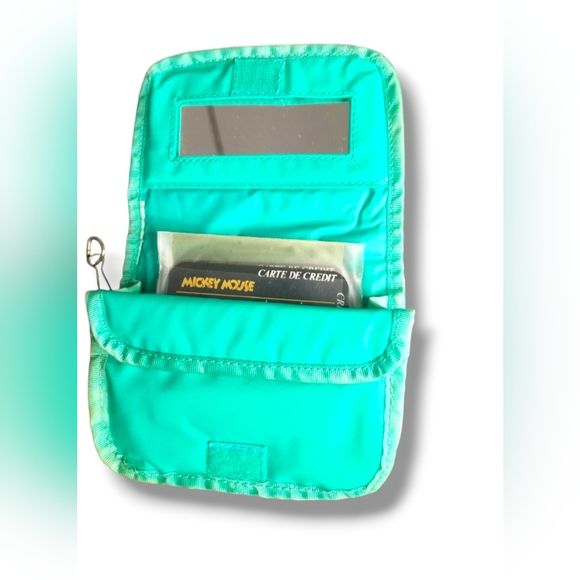 Vintage Mickey Mouse Wallet With Mirror & Pretend Credit Cards - Picture 3 of 7